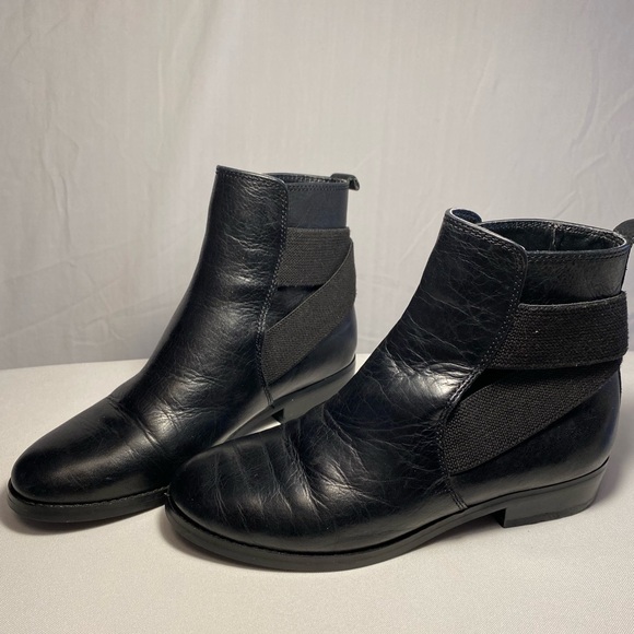 Ralph Lauren Black Leather Kaliyah Chelsea Slip On Ankle Boot 7 VG Condition - Picture 1 of 7